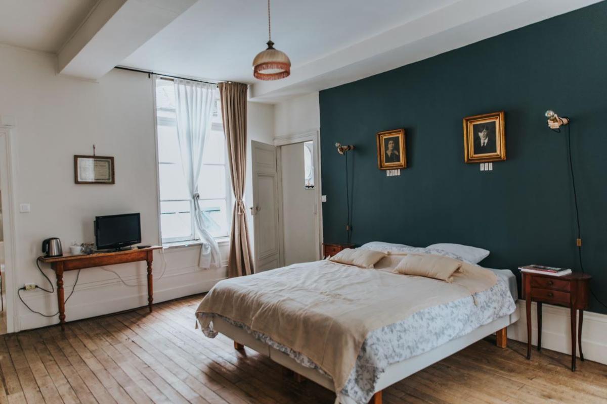 Maison Seraphine - Guest House - Bed And Breakfast Λον Εξωτερικό φωτογραφία
