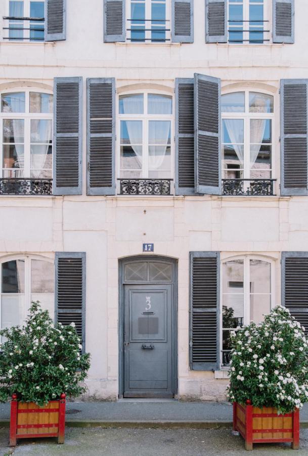 Maison Seraphine - Guest House - Bed And Breakfast Λον Εξωτερικό φωτογραφία