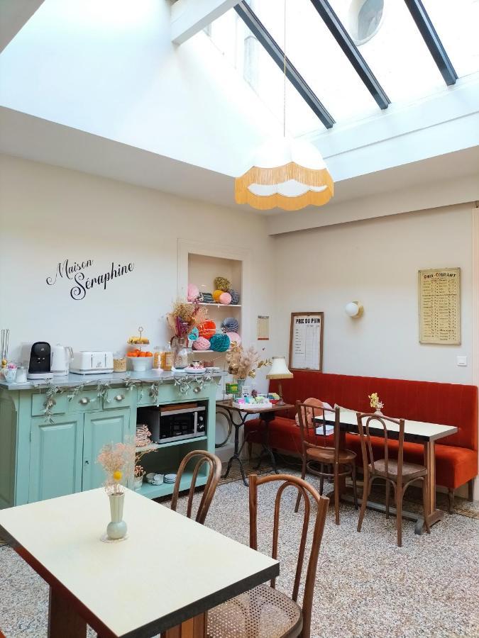 Maison Seraphine - Guest House - Bed And Breakfast Λον Εξωτερικό φωτογραφία